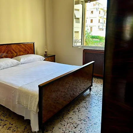 La Dolce Vintage Center With Parking