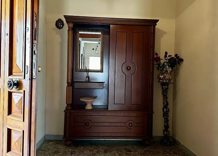 La Dolce Vintage Center With Parking